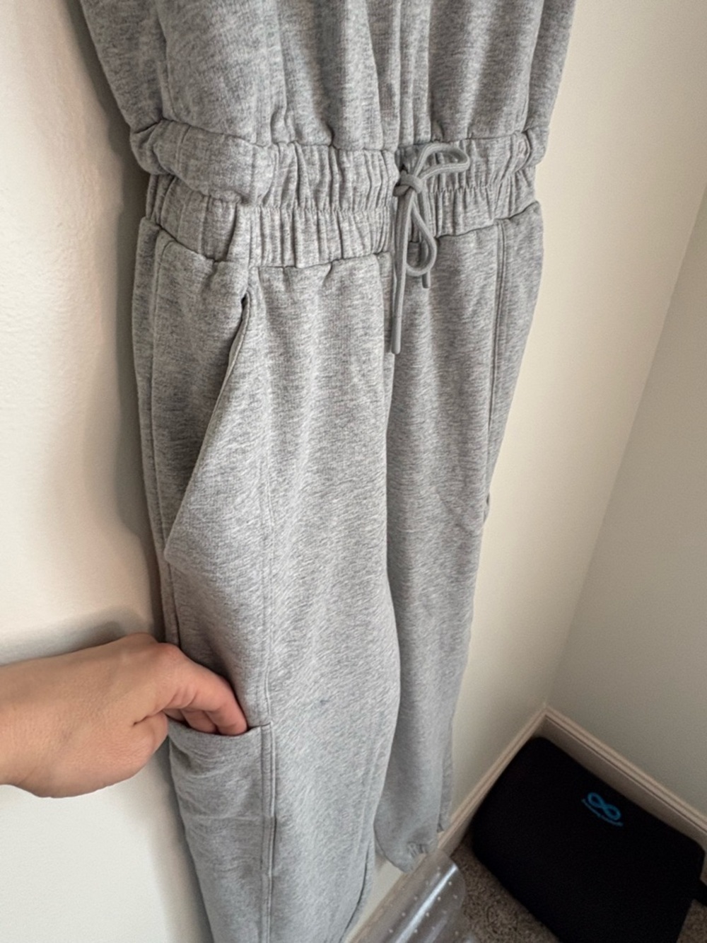 FLX Light Gray Sleeveless Drawstring Jumpsuit Women’s Athleisure Sporty Sz XS - Picture 7 of 14